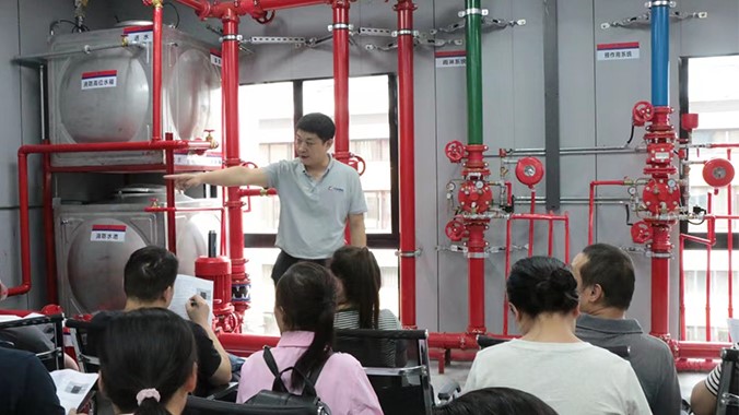 消防職業(yè)技能培訓(xùn)：打造安全衛(wèi)士！